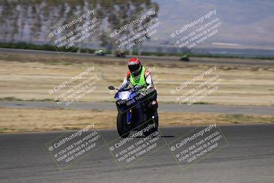 media/Jun-16-2024-Lets Ride (Sun) [[4ae6dd1f02]]/Group B/Grid and Front Straight/